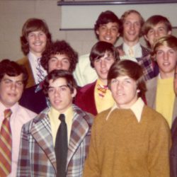 WIHS-Basketball-Team-1974